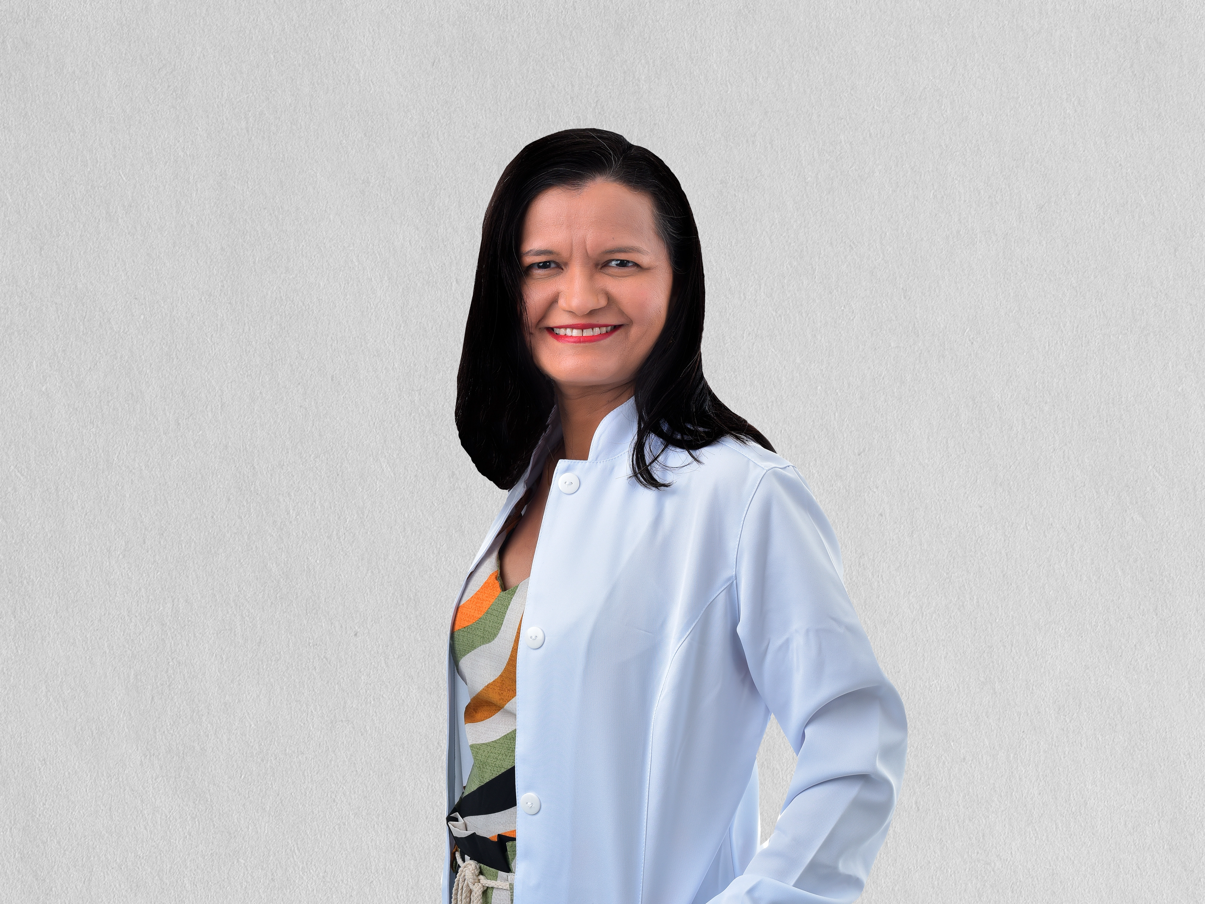 Dra. Claudia Fernanda